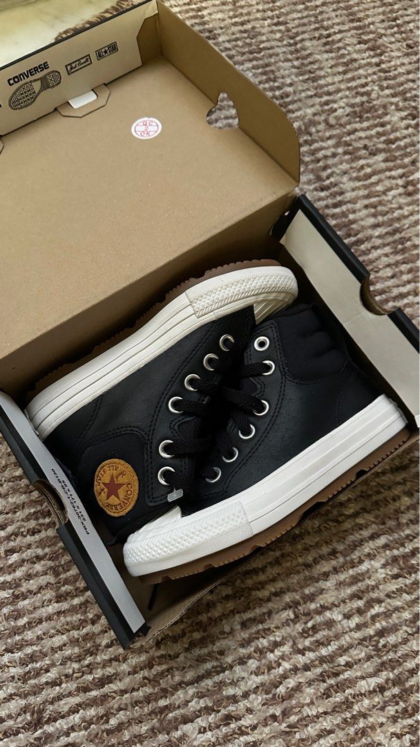 Brand new Converse Chuck Taylor All Star Berkshire Winter Boots
