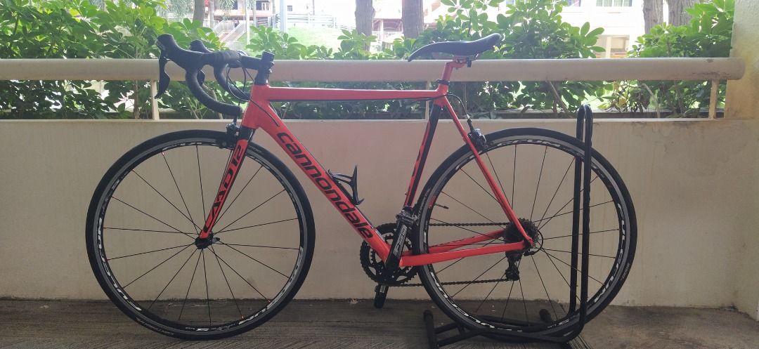 Cannondale CAAD12 Size 54 red Sports Equipment Bicycles