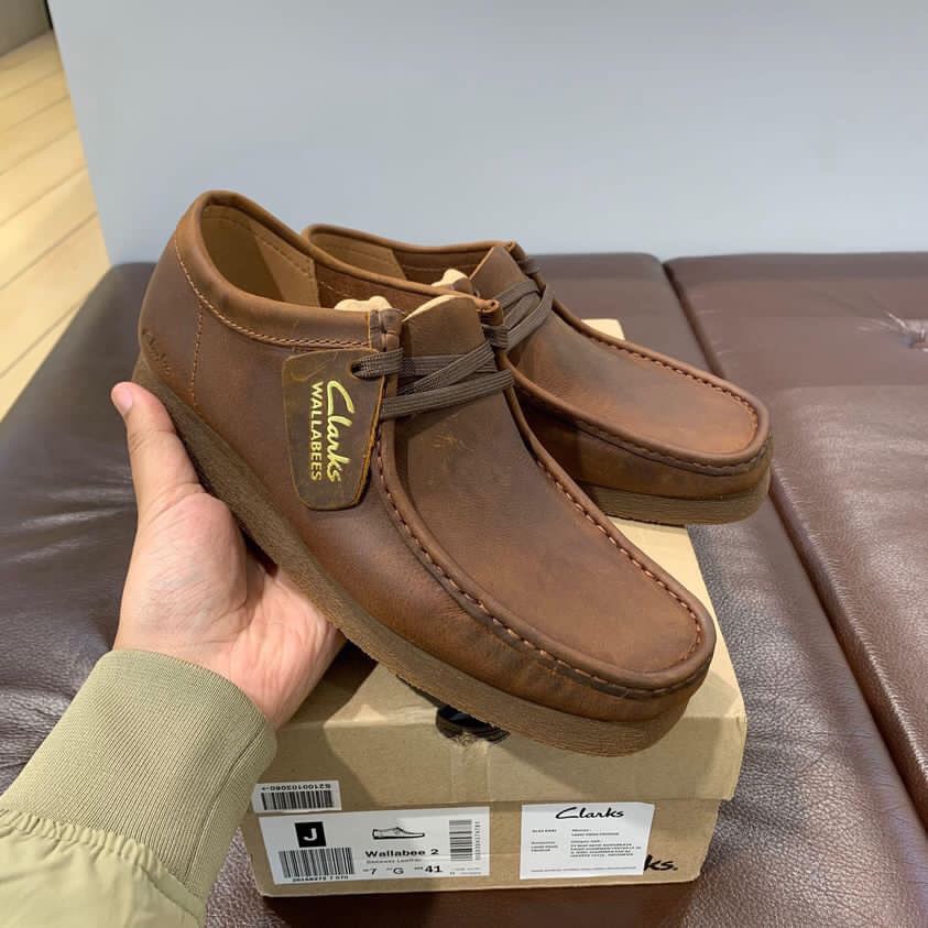 Clarks wallabee cola leather shop