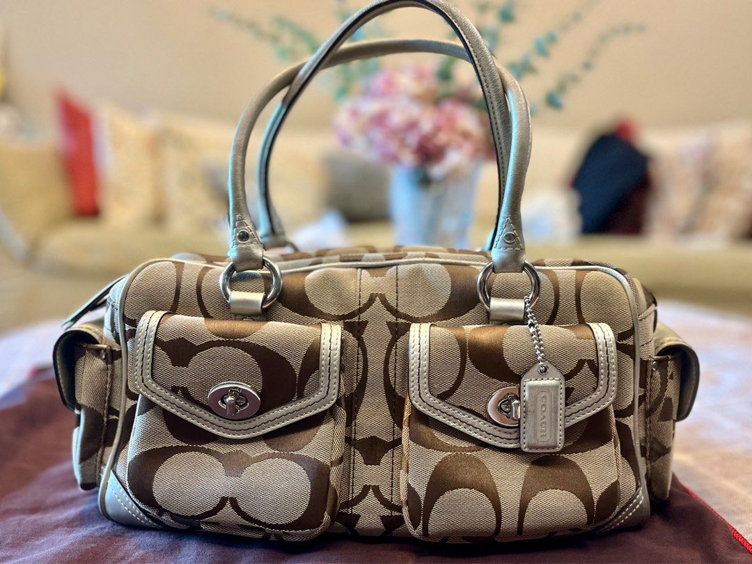 Coach Turnlock Satchel Bag Women s Fashion Bags Wallets Shoulder Bags on Carousell