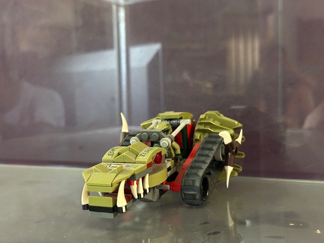 Crawley s Claw Ripper Hobbies Toys Toys Games on Carousell