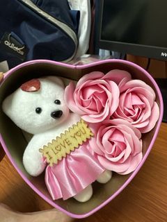 Cute Teddy Bear Pink Valentine’s Roses Heart Tin Can Gift
