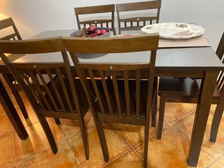 Dining Set - Table for 6 with glass top