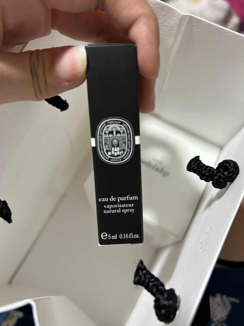 Diptyque Mousses (moss) candle 190g smell of nature forest, Furniture & Home Living, Home