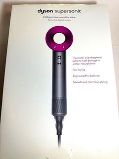 Dyson Supersonic Hair Dryer HD01風筒，原裝香港行貨，全機已深層清潔消毒，整體機件運轉良好風力強勁，已更換全新代用3腳插頭電線，全機保養3個月，歡迎查詢！