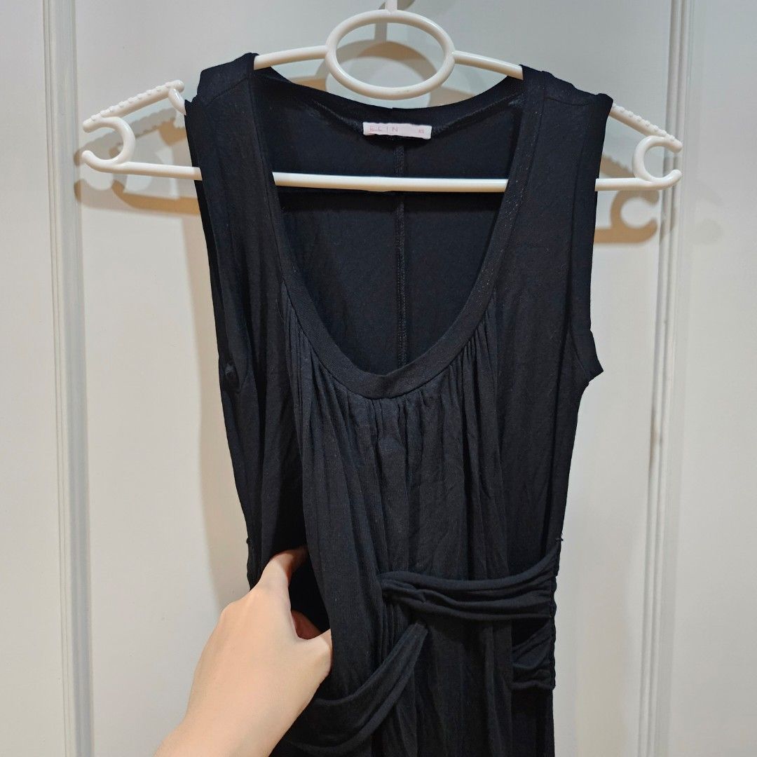 Elin Maternity Nursing Maxi Dress (Category: Maternity wear) located in Manila. Submitted by mommyali.md (Listing ID 1266725222, Image 3). Description: used once or twice only. size small on tag. stretch fabric..