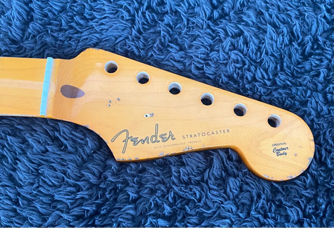 Fender Stratocaster Neck Classic Series ‘50’s Relic, Hobbies & Toys