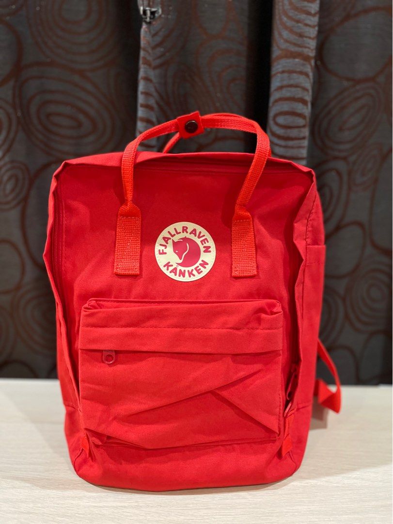 bright red kanken