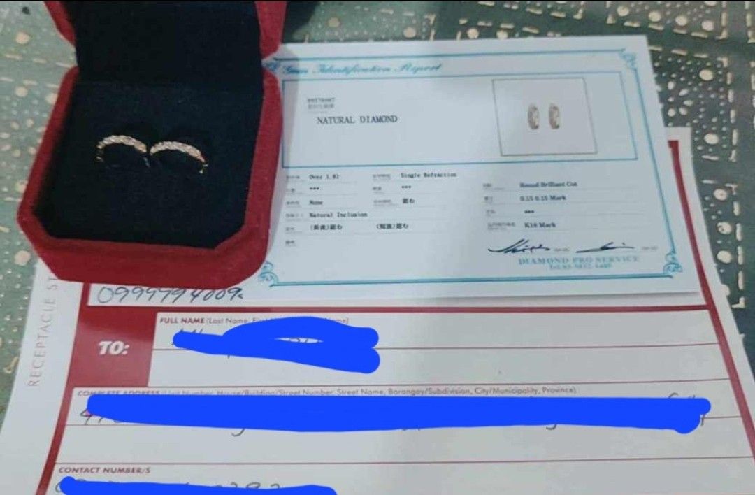 FOR SALE (Category: Earrings) located in Manila. Submitted by 3es.m (Listing ID 1266696933, Image 3). Description: 1.1 g.