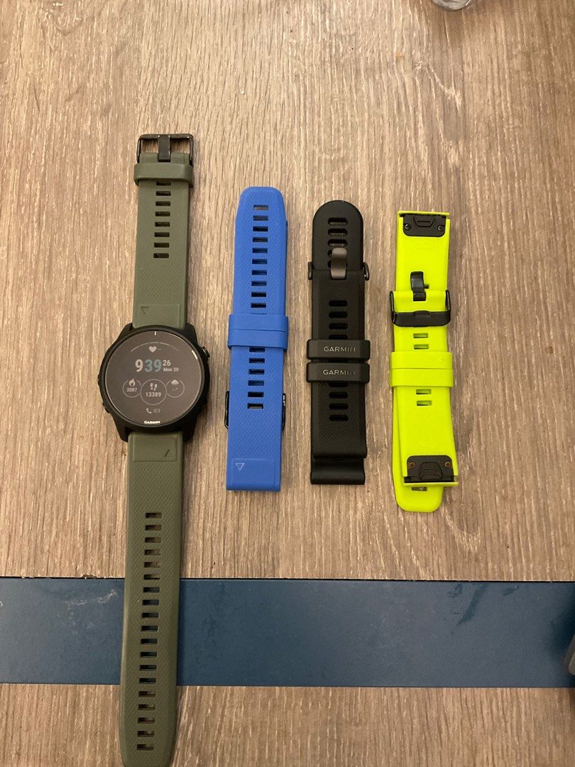 Garmin on sale 945 lte