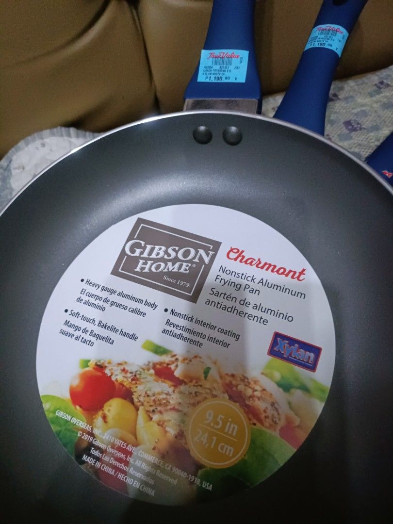 Gibson home pan (Category: Cookware & Accessories) located in Quezon City. Submitted by bshoppe_ (Listing ID 1266718811, Image 2). Description: orig price 1190.sale only.