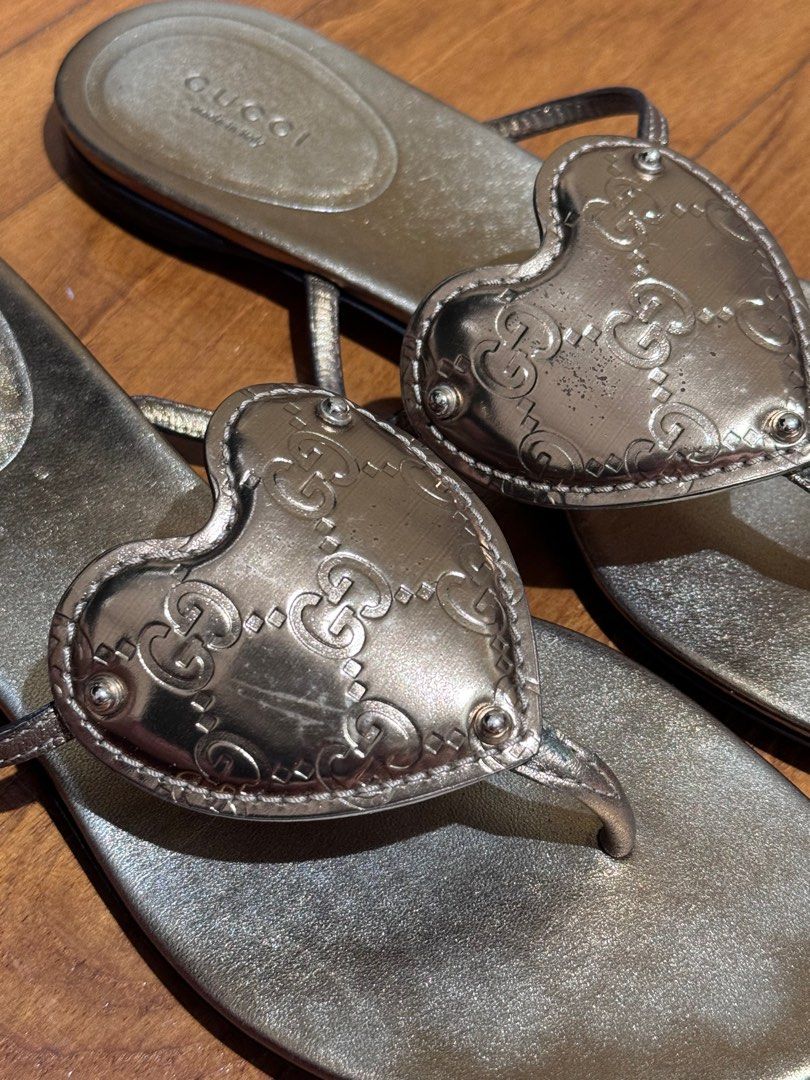Gucci best sale heart sandals