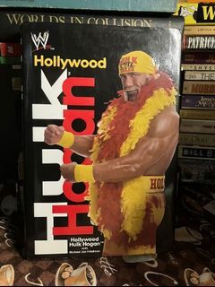 HARDCOVER 2002 WWF Hollywood Hulk Hogan Wrestling Biography Sports Combat Book Michael Jan Friedman