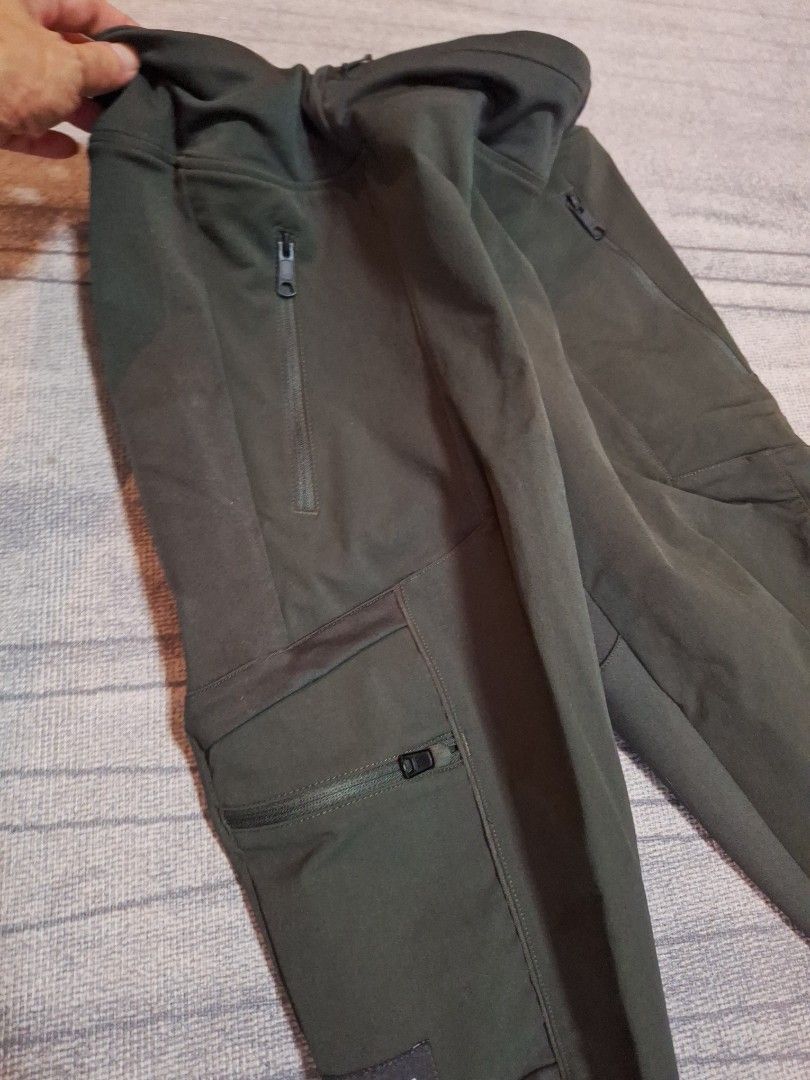 Hiking/ Travel Pants, Women's Fashion, Bottoms, Jeans & Leggings on