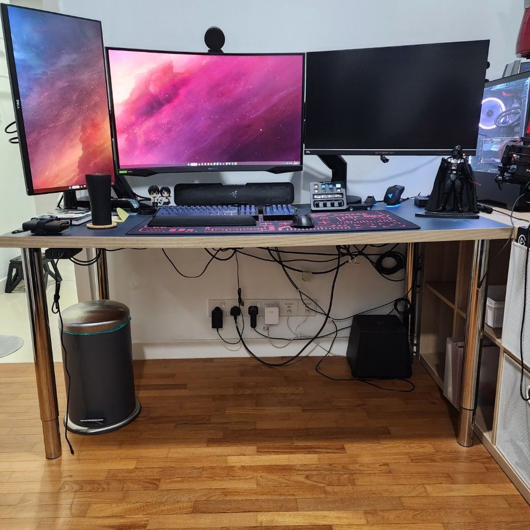 Ikea Linnmon Desk with Adjustable Legs 150x75x height max 90