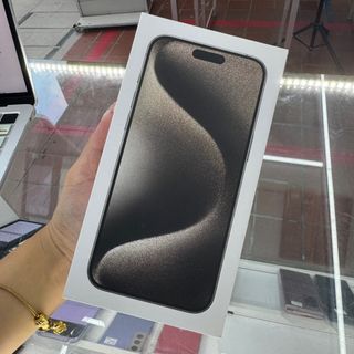 iPhone 15 Pro Max Natural Titanium 1 TB