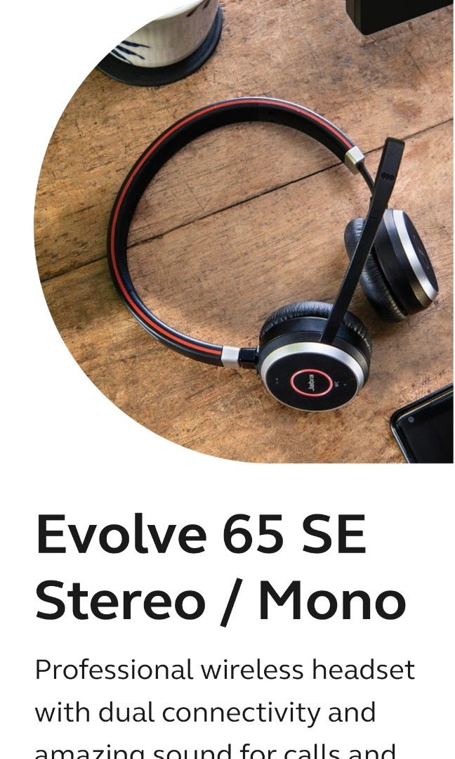 Plantronics voyager focus vs jabra evolve 65 outlet