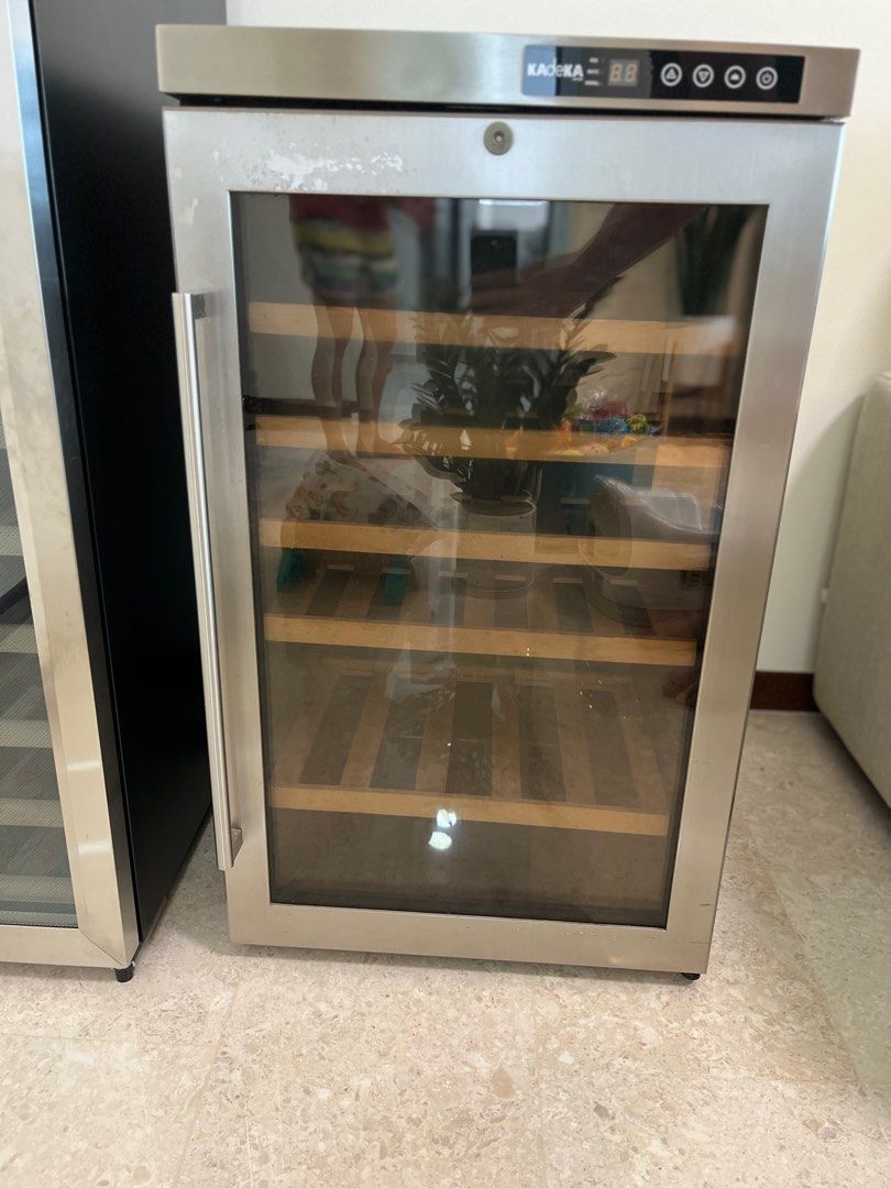 Kadeka Wine Chiller, TV & Home Appliances, Kitchen Appliances, Wine