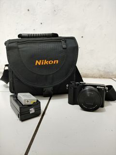 Kamera Mirrorless Nikon 1 j5