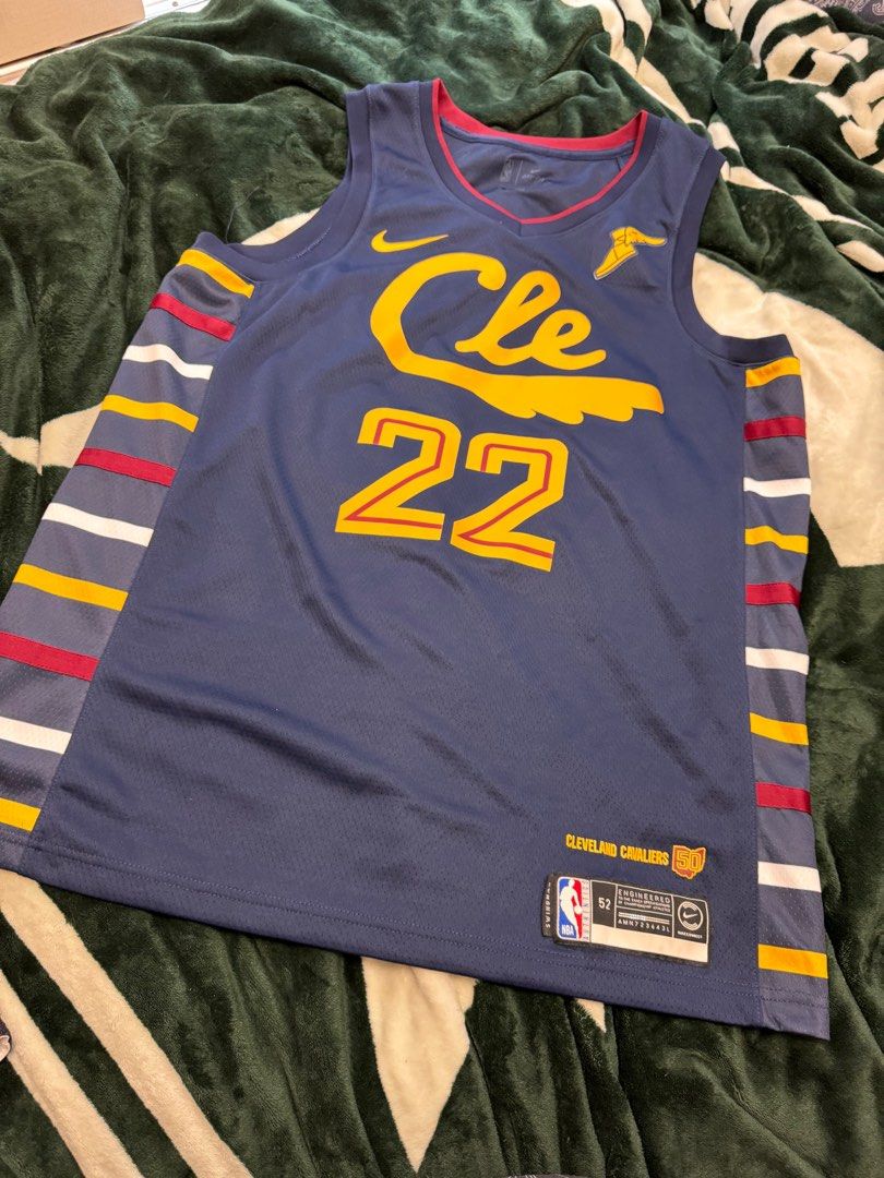 Larry Nance Jr Cleveland cavaliers XL Nike jersey, 男裝, 運動服裝