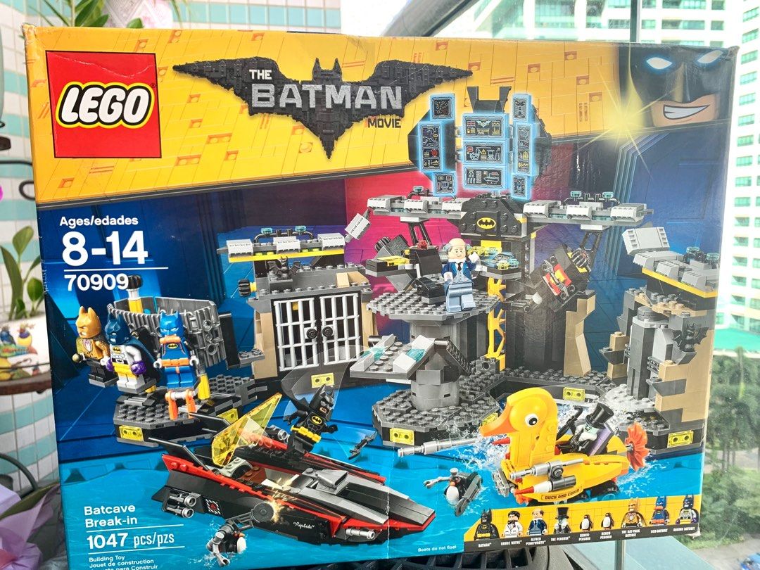 LEGO Batman Movie 70909 Batcave Break-in [Review] - The Brothers Brick