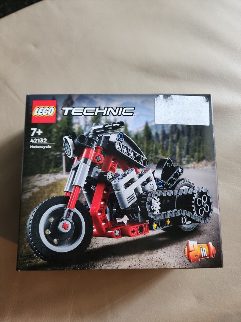 LEGO TECHNIC MOTORCYCLE 42132, Hobbies & Toys, Toys & Games on Carousell