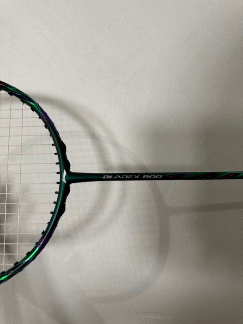 Li Ning BladeX 800 Badminton Racquet Yonex victor, Sports Equipment