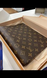 Authentic LOUIS VUITTON Green Epi Agenda MM, Luxury, Accessories on  Carousell