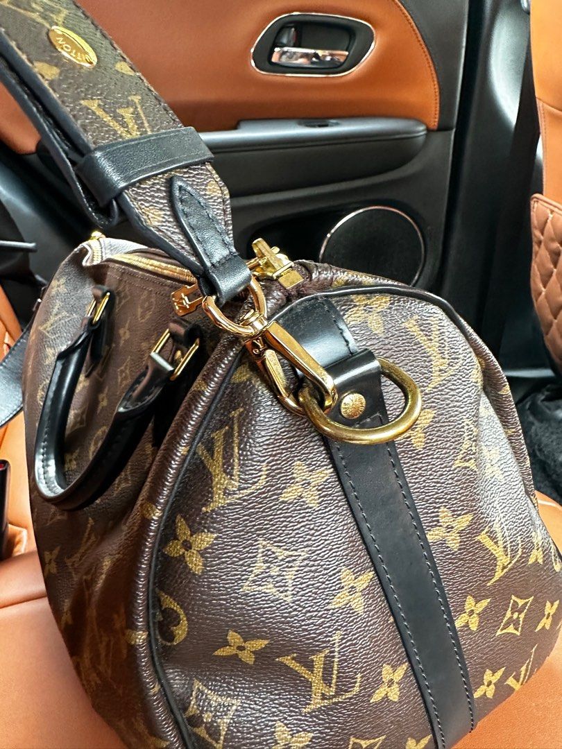 Louis vuitton World Tour Speedy Bandouliere