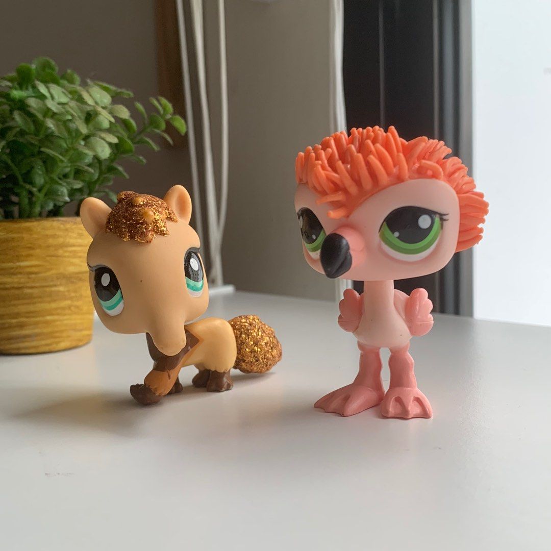 LPS G2 Mystery flamingo Sparkly Anteater littlelest pet shop