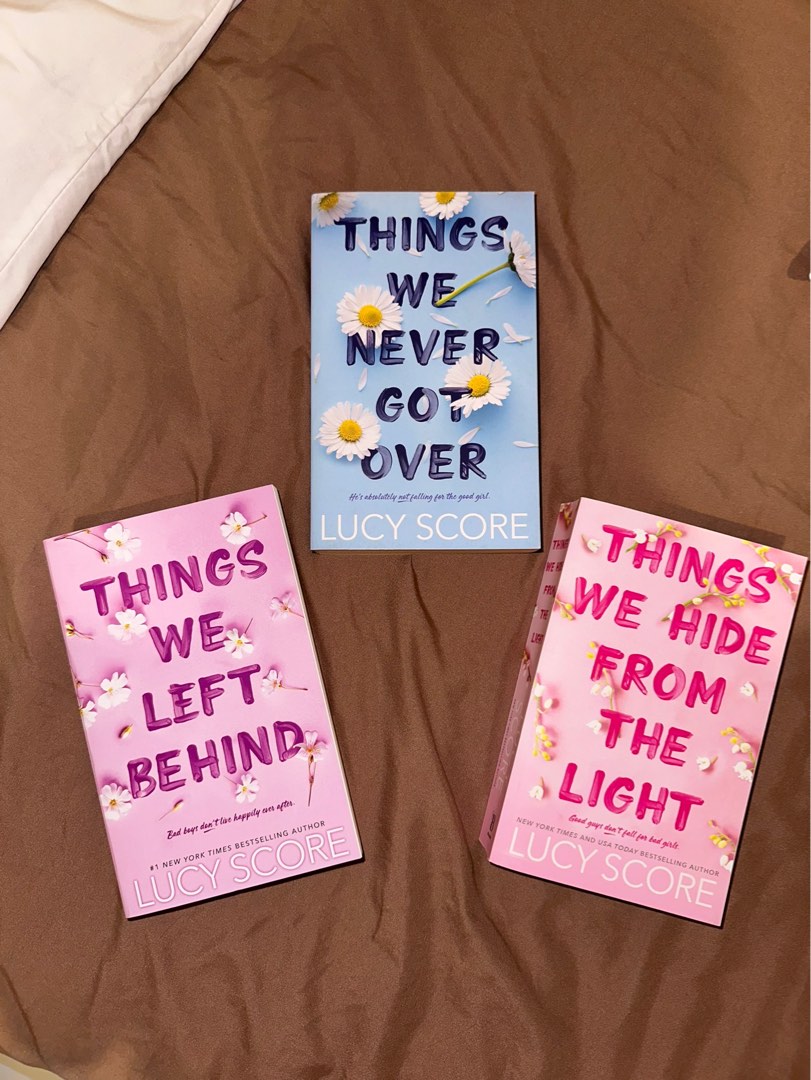 Lucy Score Knockemout Series (Things we never got over, Things we hide ...