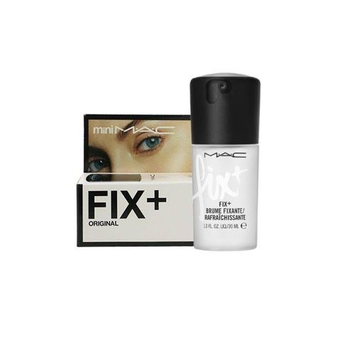 MAC MINI FIX + ORIGINAL SPRAY 30ML (Category: Makeup) located in Quezon City. Submitted by shoppingpartners (Listing ID 1266707002, Image 1). Description: GUARANTEED ORIGINAL BRANDNEW ONHAND MONEY BACK GUARANTEE A lightweight mist of water packed with vitamins and minerals, infused with a blend of green tea, chamomile and cucumber to gently soothe and refresh the feel of your skin. Gives an instant boost of hydration while delivering a soft sheen