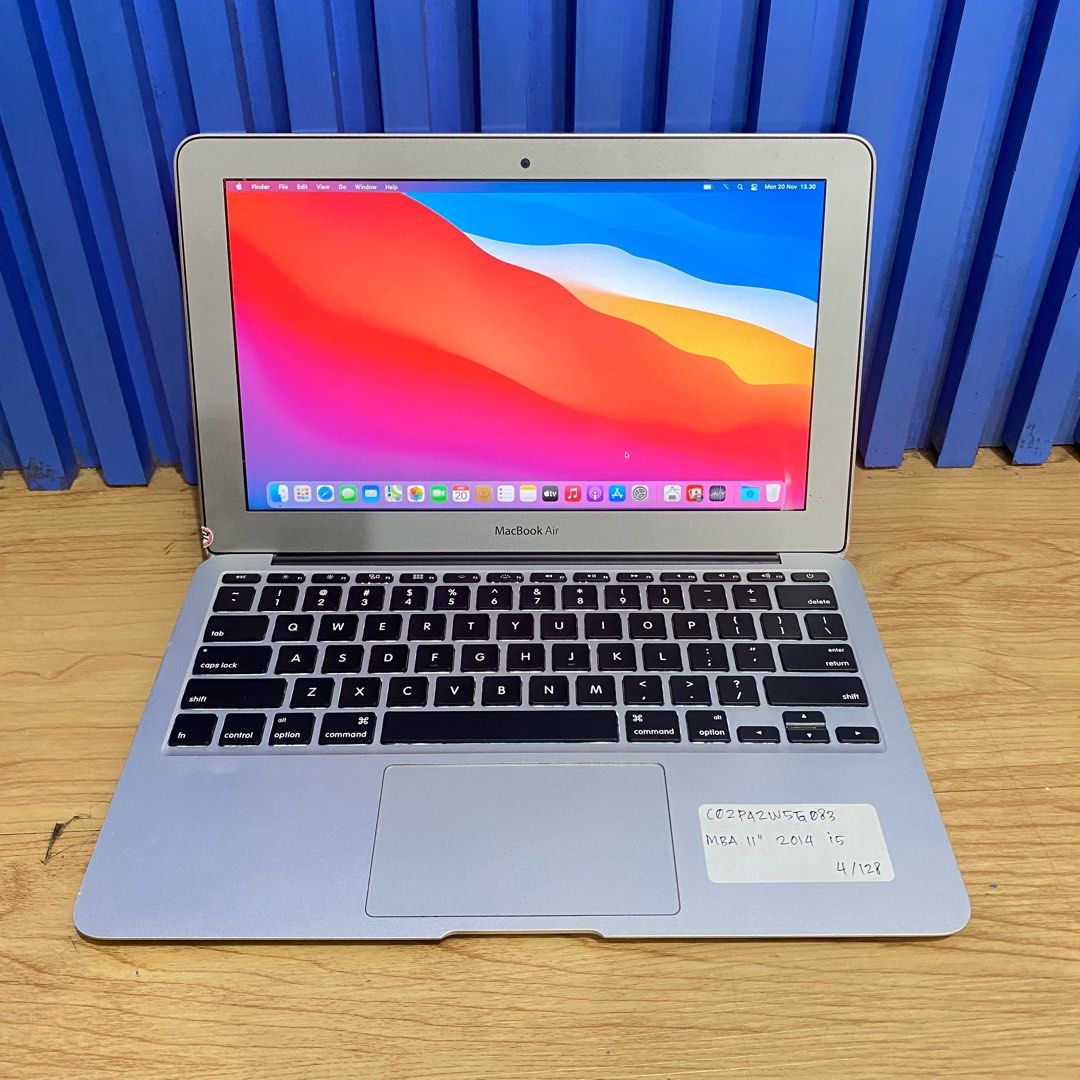 macbook 2014 air 11インチi7 8G 512G