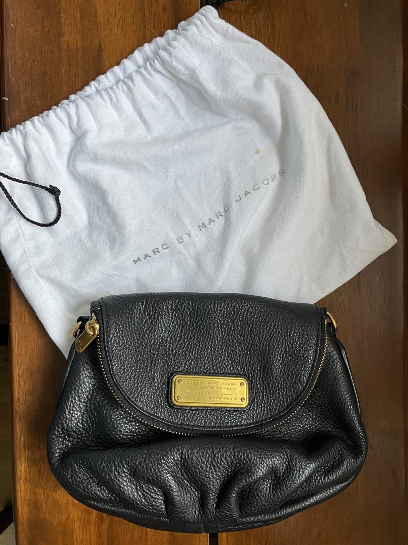 Marc Jacobs Mini Natasha crossbody leather bag, Women's Fashion, Bags