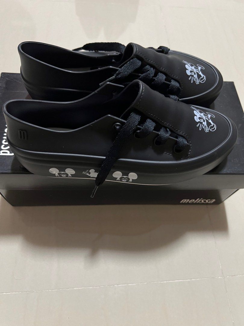 Melissa best sale black shoes