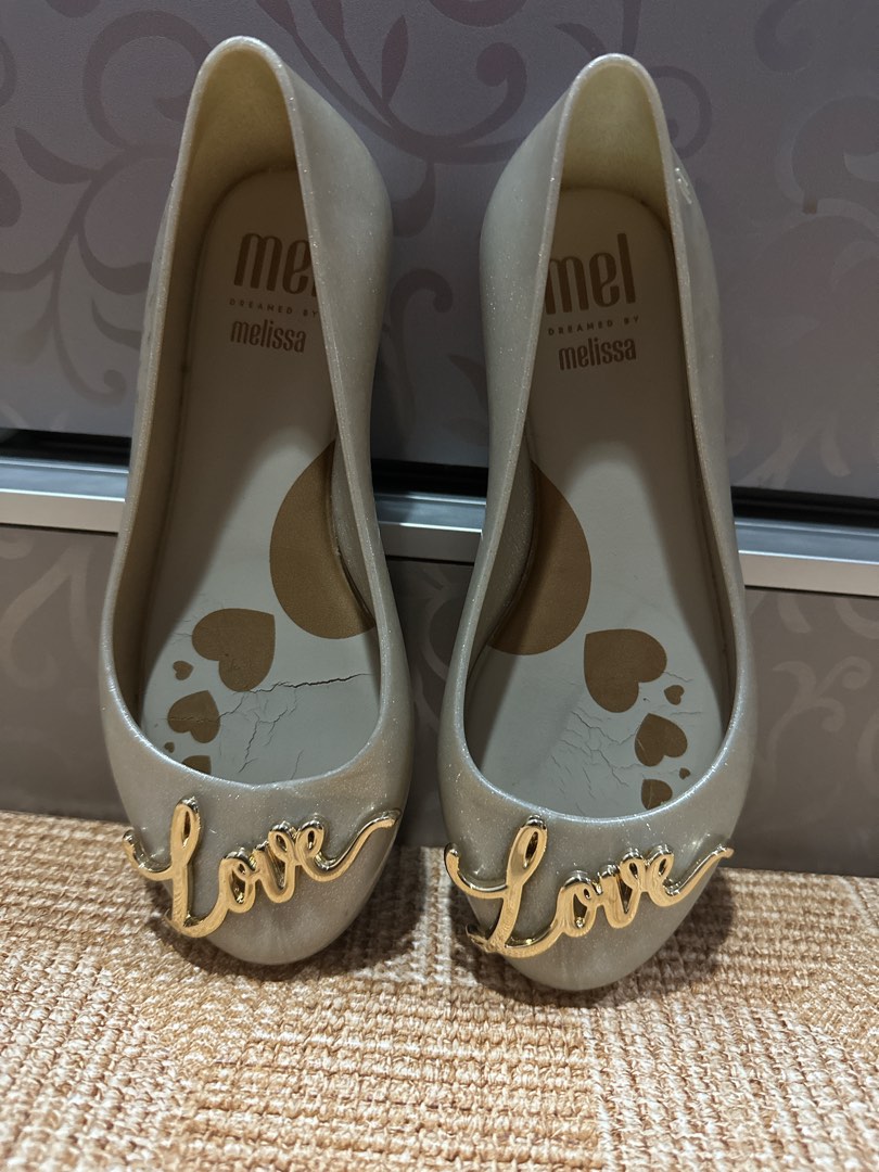 Mini melissa sale size 13 hotsell