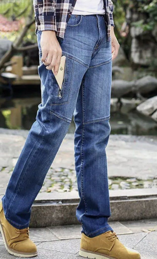Mens jeans deals with cargo pockets