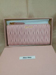 （分類：）位於 。 由 theendoftheday 提交（商品編號 1266660881，圖片 1）。簡介： 。