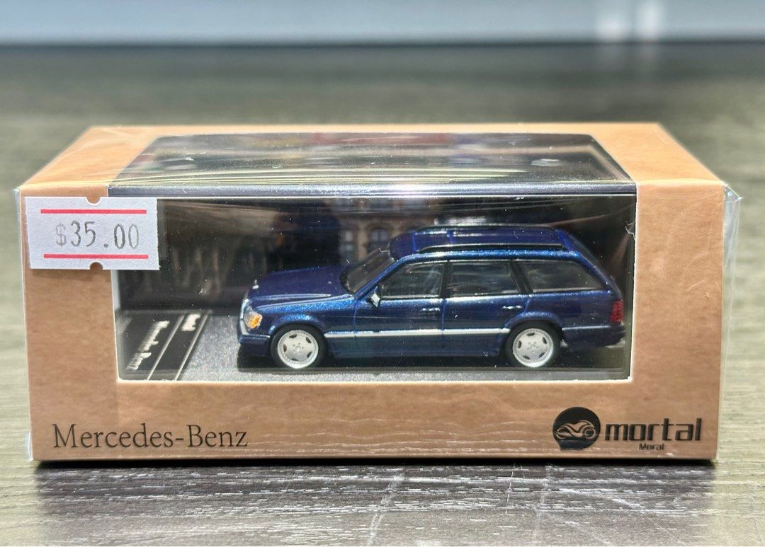 Mortal 1/64 Mercedes Benz E-Class Wagon W124, Hobbies & Toys
