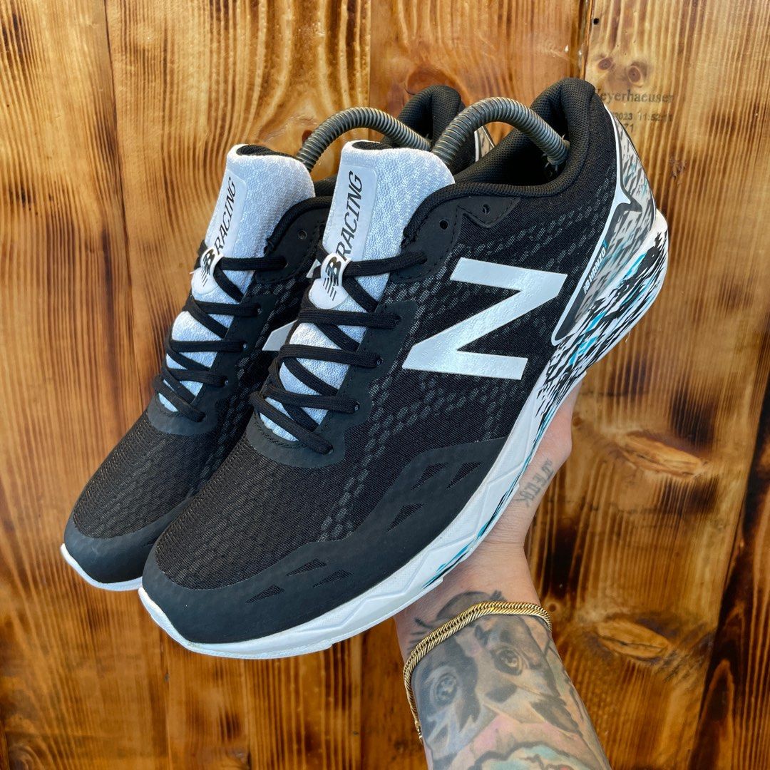 New Balance Hanzo Men s Fashion Footwear Sneakers on Carousell