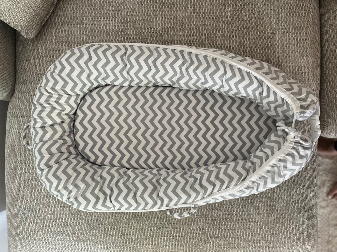 Newborn nap pod, Babies & Kids, Baby Nursery & Kids Furniture, Cots