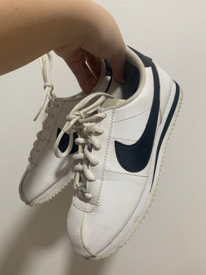 ciri nike cortez original