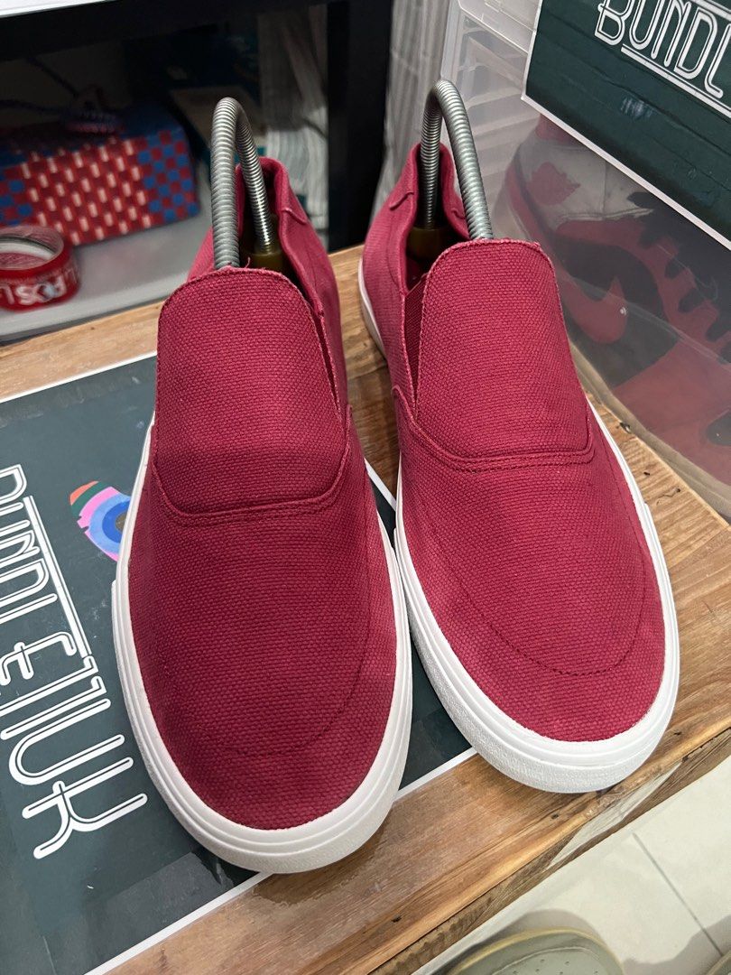 Portmore 2 2024 slip on