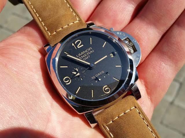 Panerai 533 Luxury Watches on Carousell