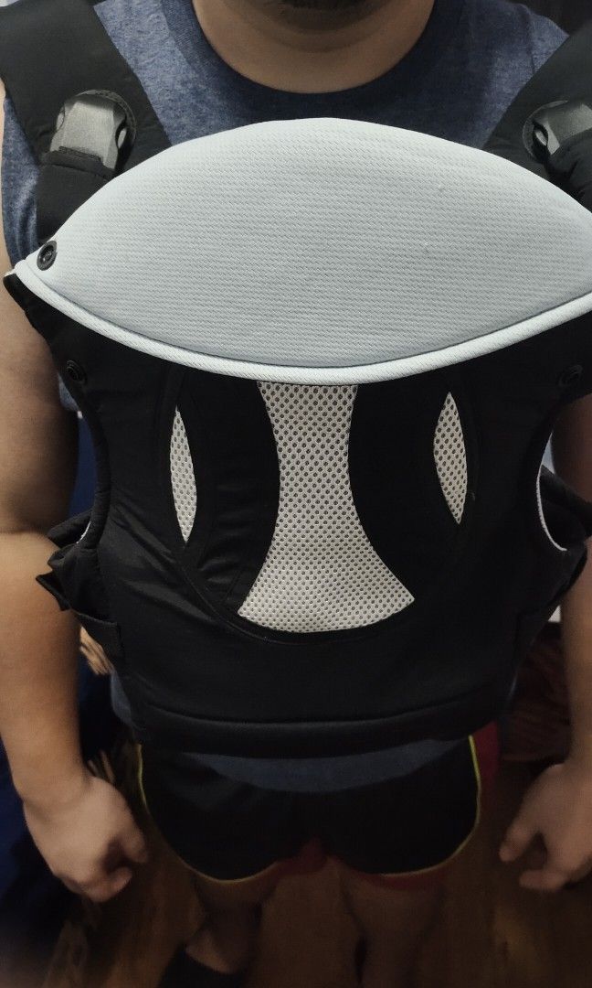 Picolo Carrier, Babies & Kids, Going Out, Carriers & Slings on Carousell