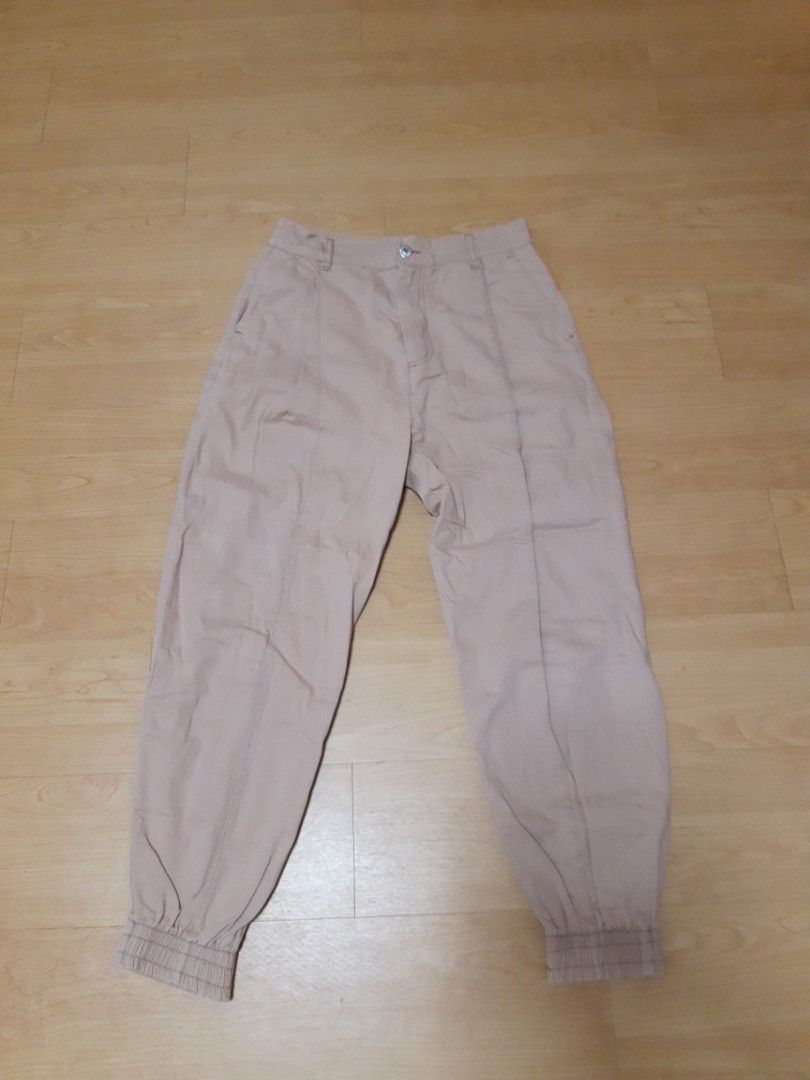 Pull and hotsell bear womens trousers
