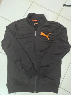 (Category: ) located in . Submitted by thriftdamz_ (Listing ID 1266802757, Image 1). Description: .