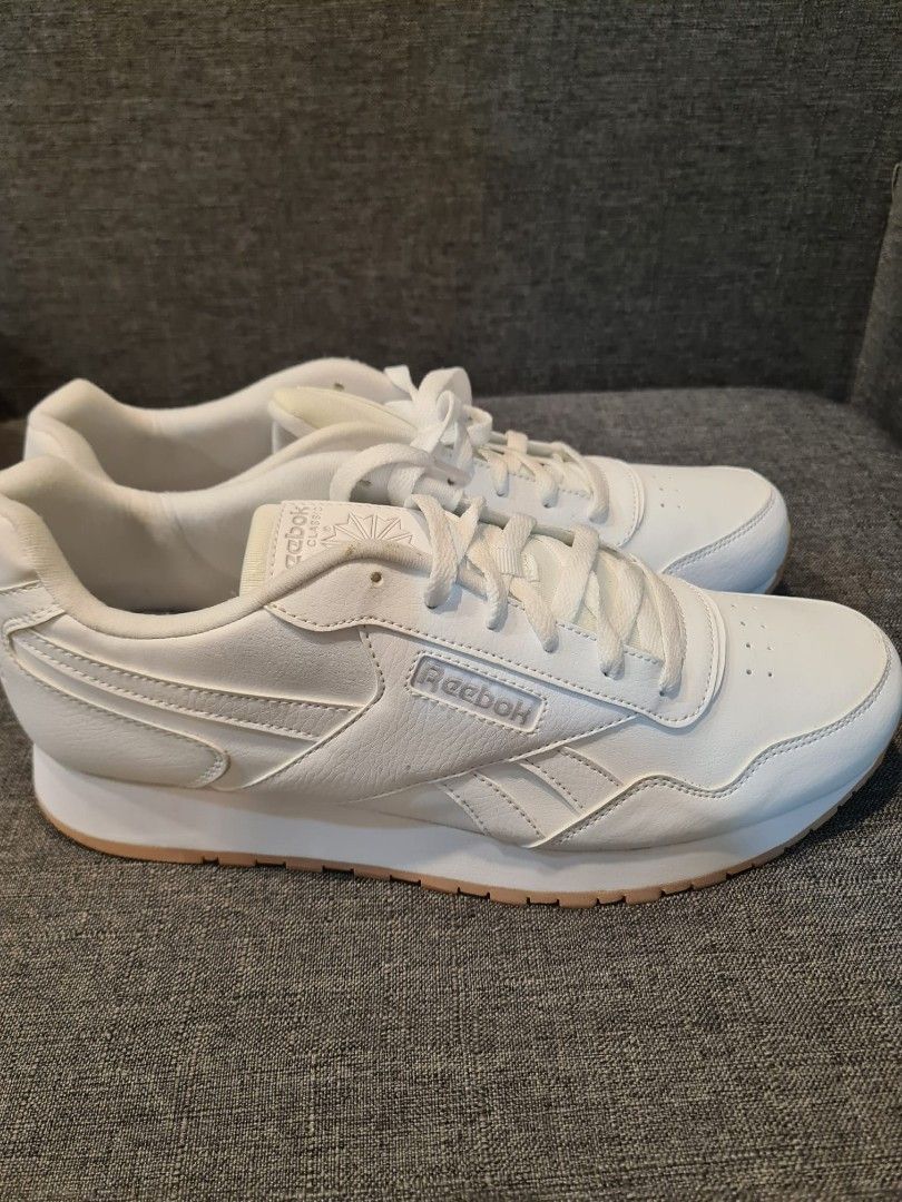 Reebok Royal Glide triple white gum sneaker