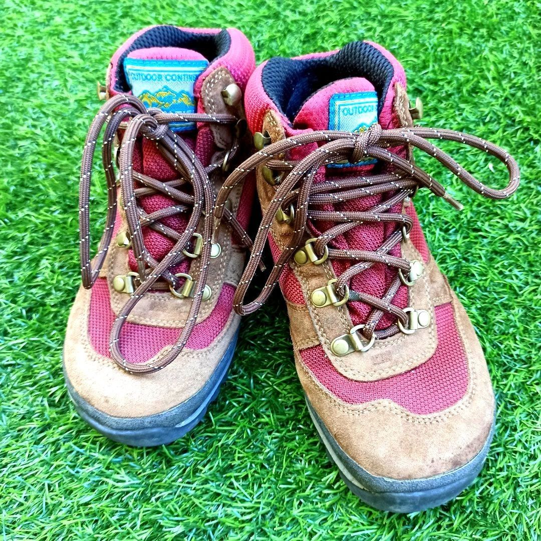Hiking boots size 3 online