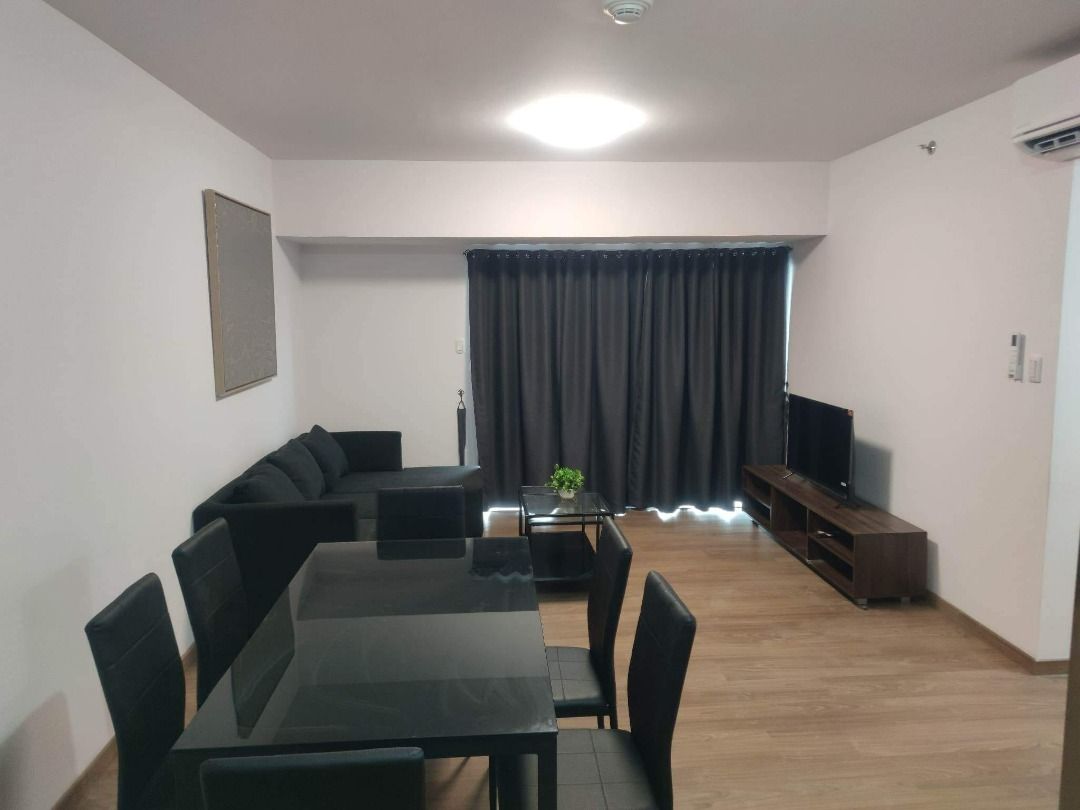 The Rise Makati (Category: Apartments & Condos) located in Makati City. Submitted by jeffrey_12 (Listing ID 1266639907, Image 1). Description: For Sale THE RISE MAKATI 2Bedroom with Balcony Size: 74sqm Selling Price: Php 14M (All-In) Inclusive of Capital Gain Tax and Transfer) Owner: Foreign .